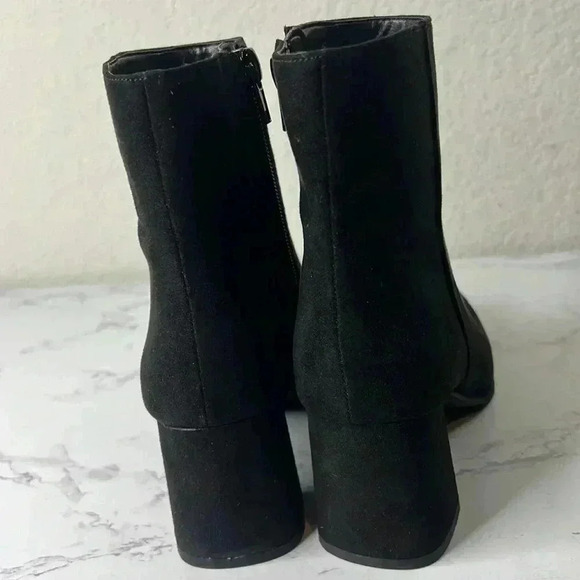 INC Dasha Womens Faux Suede Ankle Booties Size 5M - Picture 6 of 11